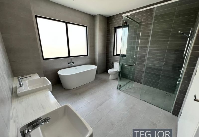 Freesia Residences @ Tropicana Aman