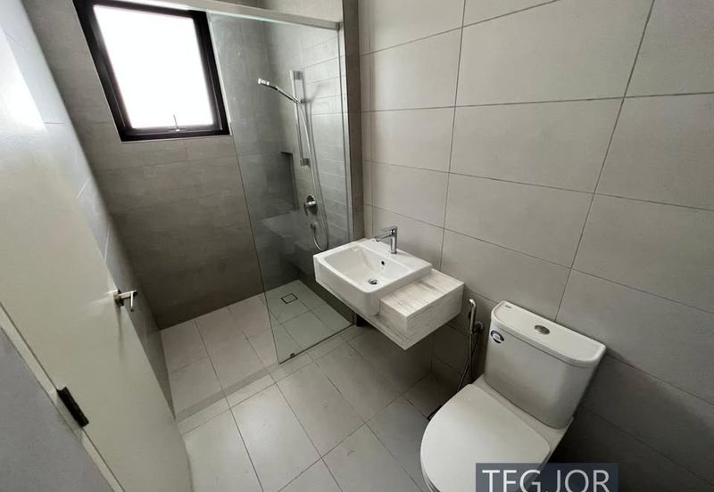 Freesia Residences @ Tropicana Aman