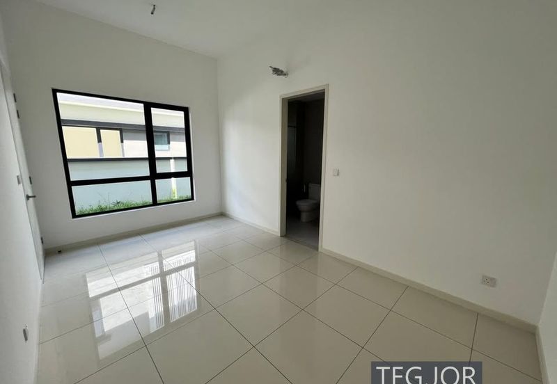 Freesia Residences @ Tropicana Aman