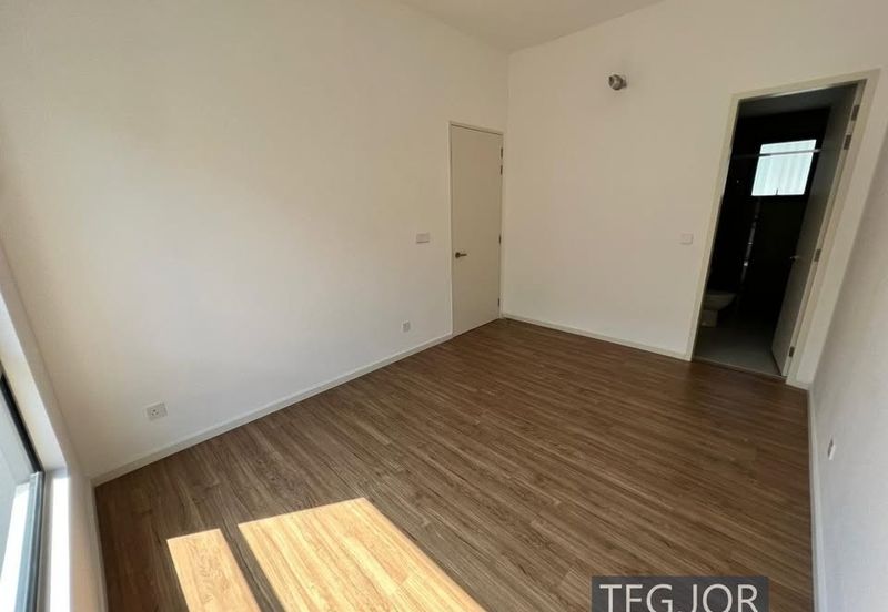 Freesia Residences @ Tropicana Aman