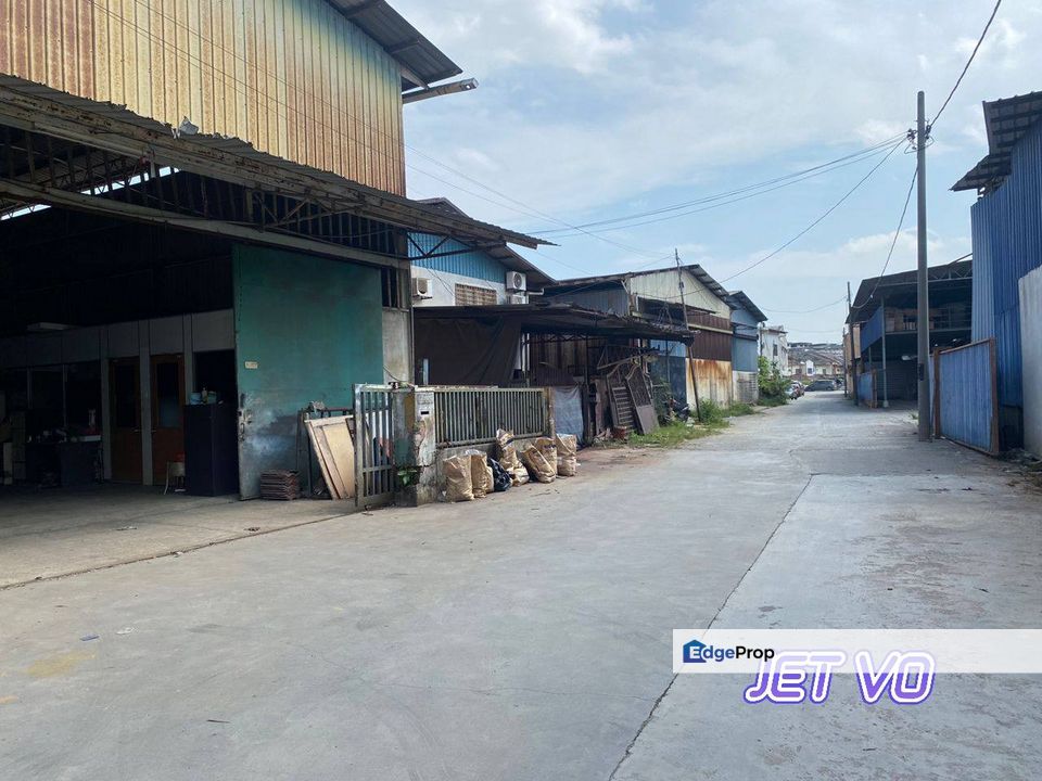 Strategic Location 🏭 Warehouse for SALE | Batu Belah, Klang, Selangor  , Selangor, Klang