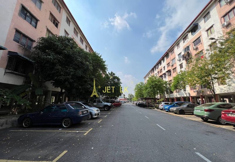 Flat PKNS, Seksyen 7