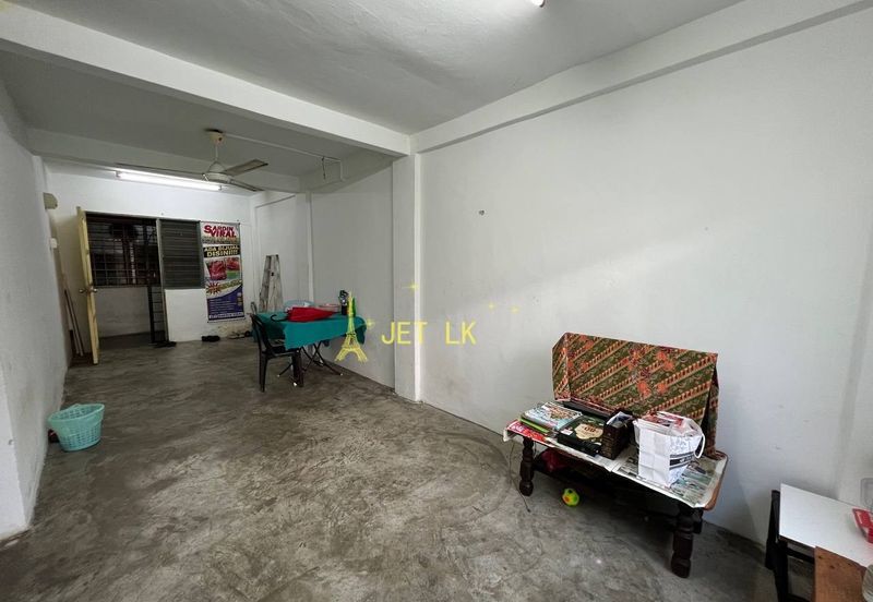 Flat PKNS, Seksyen 7