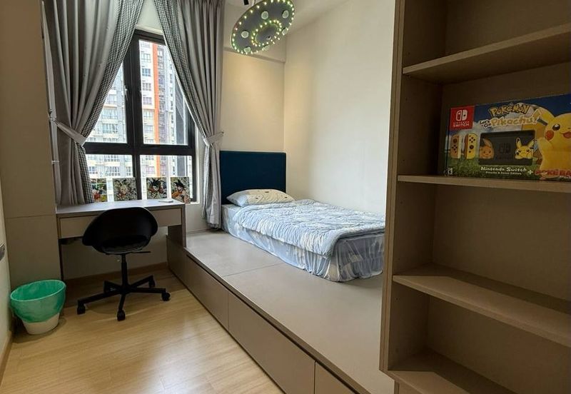 Gravit8 @ Klang South