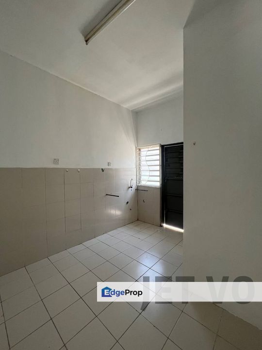 BEST Value + Refurbished 🏡 2 Storey Terrace House for SALE/RENT | Taman Sungai Kapar Indah, Jalan Kapar, Klang, Selangor, Kapar 