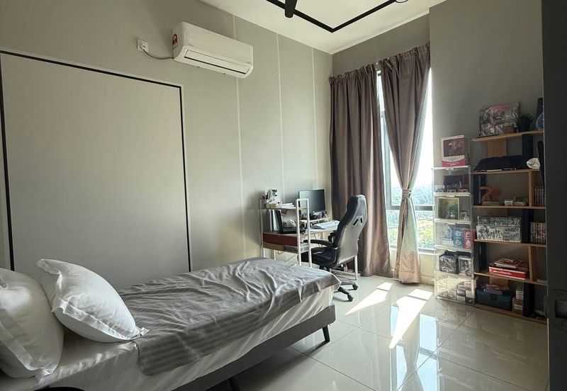 The Maple Residences