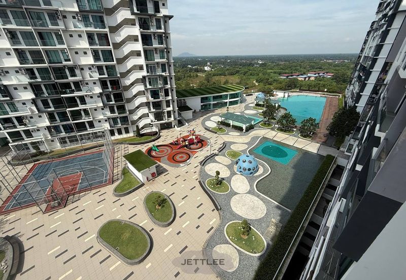 The Maple Residences