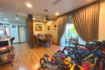 Indah 12, Setia Alam