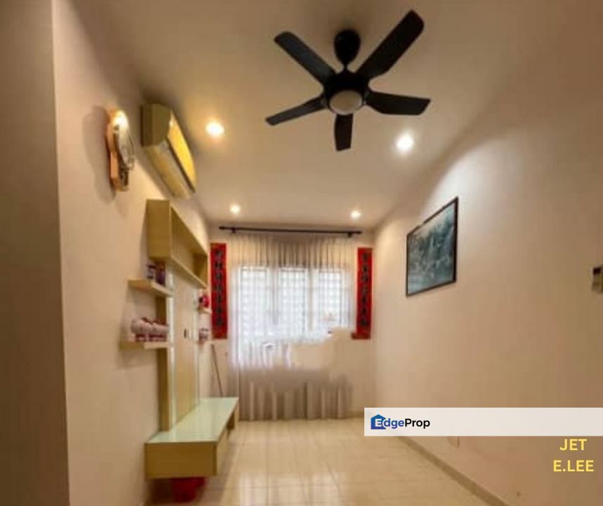 BEST Choice + Renovated & Furnished 🌟 2 Storey Cluster Semi-D for SALE | Aman Perdana, Klang, Selangor, Klang