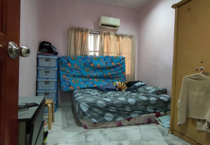 Taman Sungai Kapar Indah