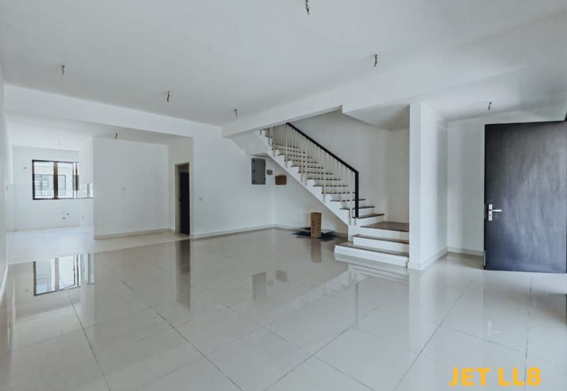 Nadira 3 @ Bukit Raja