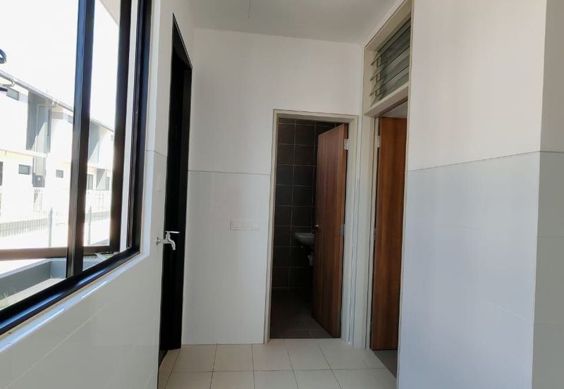 Nadira 3 @ Bukit Raja