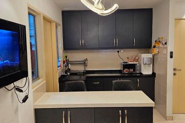 De Bayu Apartment @ Setia Alam