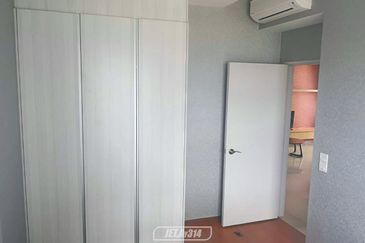 Liberty Tower @ i-City