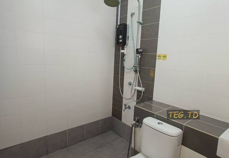 Saron @Bandar Bukit Raja