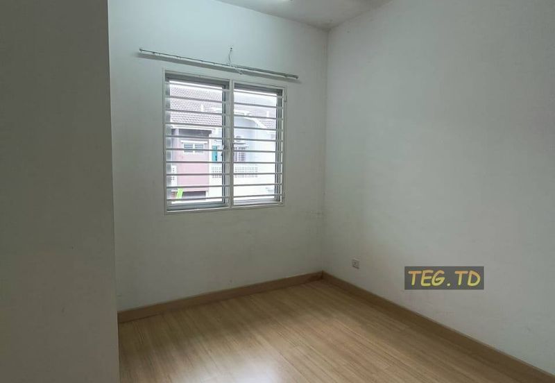 Saron @Bandar Bukit Raja