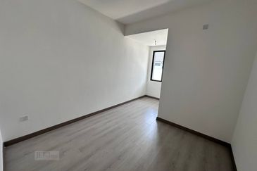 Nadira 3 @ Bukit Raja