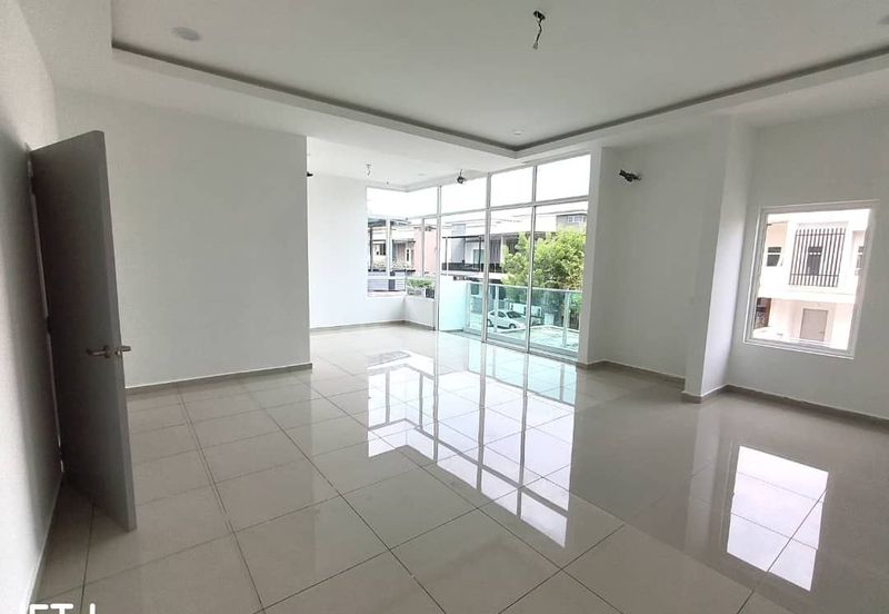 Canary Garden @Bandar Bestari