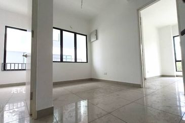 Elmeri (Dillenia Series), Setia Alam