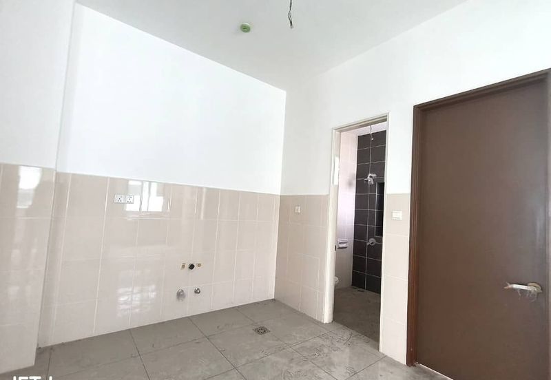 Elmeri (Dillenia Series), Setia Alam