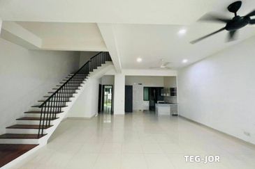 Duta Villa, Setia Alam