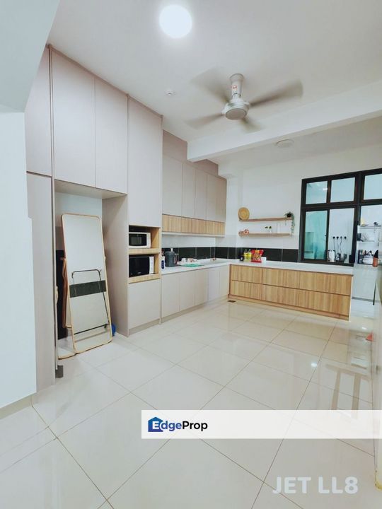 RARE Unit + Renovated ✨ 3 Storey Semi-D House for SALE | Setia Utama 1, Montana, Setia Alam, Selangor, Setia Alam/Alam Nusantara