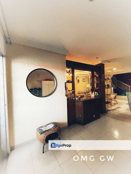RARE Listing + Fully Renovated 🈵 2 Storey Terrace House for SALE | Taman Palm Grove, Klang, Selangor, Klang