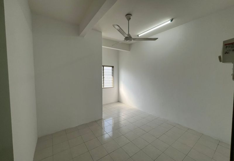 Taman Sungai Kapar Indah