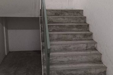 Aman Perdana Industrial