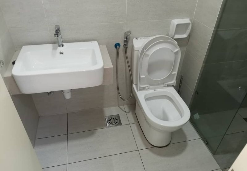 Gravit8 @ Klang South