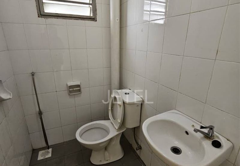 Pangsapuri Akasia, Bandar Botanic