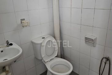 Pangsapuri Akasia, Bandar Botanic