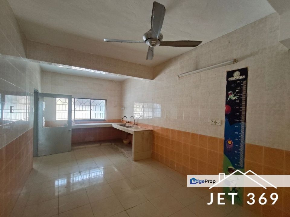 FULLY Renovated 🌟 Double Storey Terrace House for SALE | Taman Klang Utama, Klang, Selangor, Klang