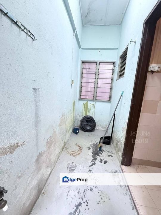 BELOW Market 💥 Walk-Up Shop Apartment for SALE | Taman Sentosa, Jalan Hulubalang, Klang, Selangor, Klang