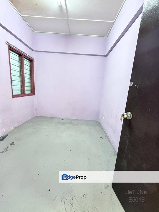 BELOW Market 💥 Walk-Up Shop Apartment for SALE | Taman Sentosa, Jalan Hulubalang, Klang, Selangor, Klang