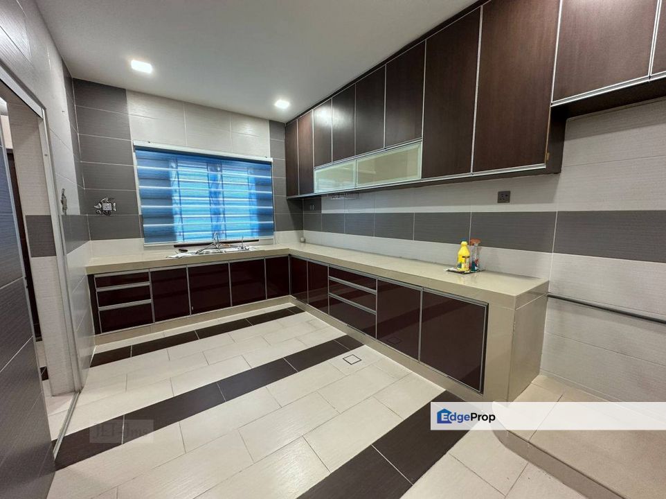 FULLY Extend + Reno 🌸 Double Storey Terrace House for SALE | Bandar Puteri Klang, Selangor, Klang