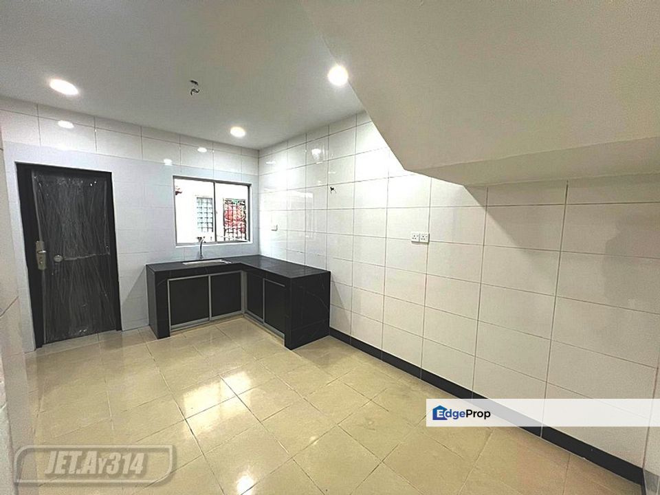 FULL Loan RENO 🌸 Double Storey Terraced House for SALE | Taman Desa Ablelink (Taman Sentosa) Klang, Selangor, Klang