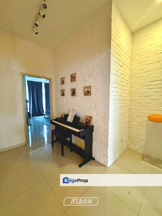 Renovated + Semi-Furnished  ✨ Double Storey Terrace House for SALE | Indah Residences, Kemuning Utama, Shah Alam, Selangor, Shah Alam