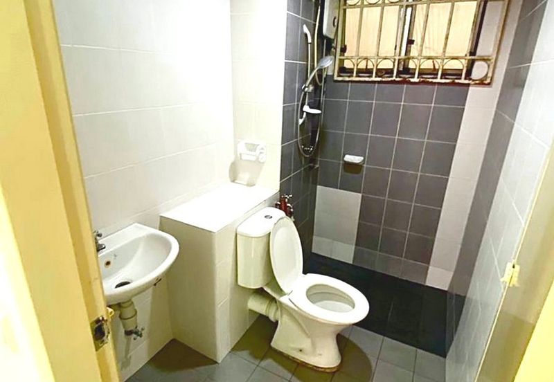 Seri Intan Apartment