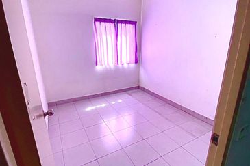 Seri Intan Apartment