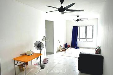 Seri Intan Apartment