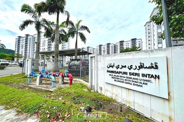 Seri Intan Apartment