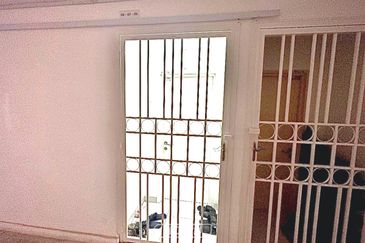 Seri Intan Apartment