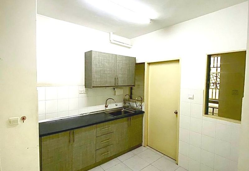 Seri Intan Apartment