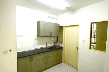 Seri Intan Apartment