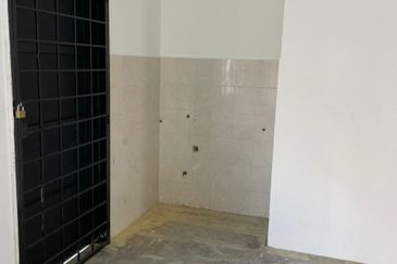 Ambang Botanic (Bandar Botanic 2)