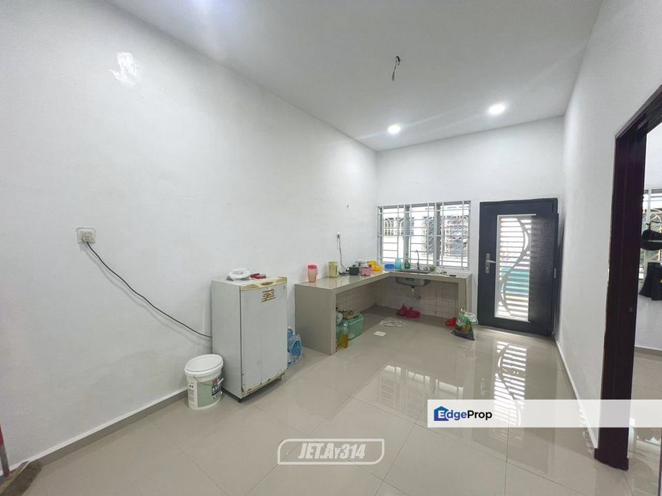 Ay314 - Newly Renovated + Freehold ✅️ Single Storey Terrace House for SALE | Taman Sri Wangi, Kapar, Selangor, Kapar 