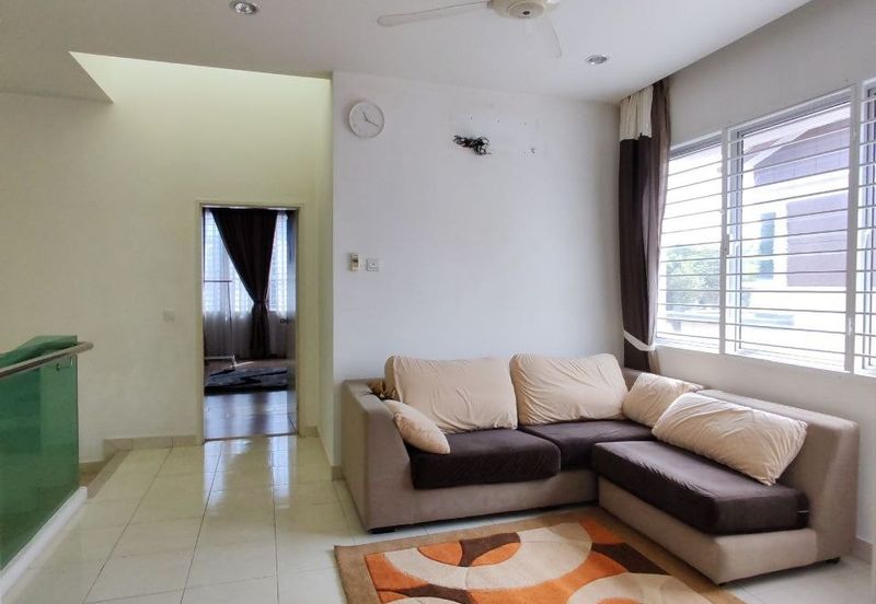 Indah 12, Setia Alam