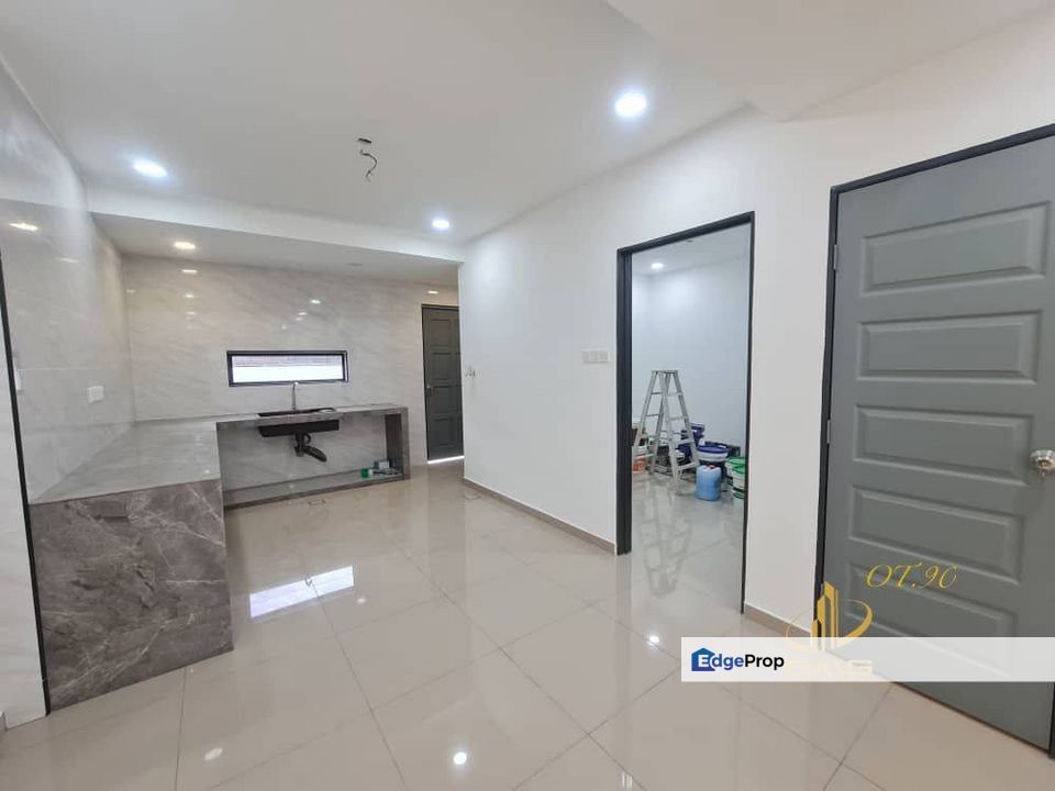 Fully Renovated + Freehold ✅️ Double Storey House for SALE | Desa Latania, Kampung Jawa Klang, Selangor, Shah Alam
