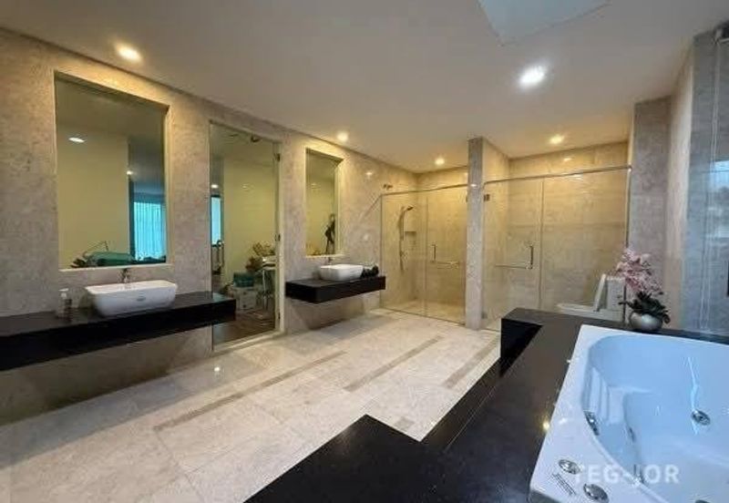 Duta Villa, Setia Alam